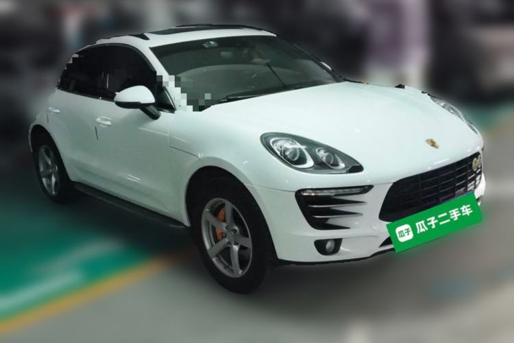 Used Porsche Macan 2017 Macan 2.0T Exterior 2