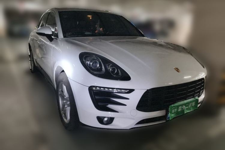 Used Porsche Macan 2017 Macan 2.0T Exterior 2