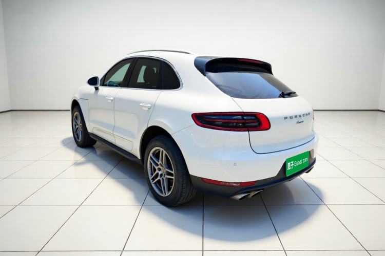 Used Porsche Macan 2017 Macan 2.0T Exterior 3