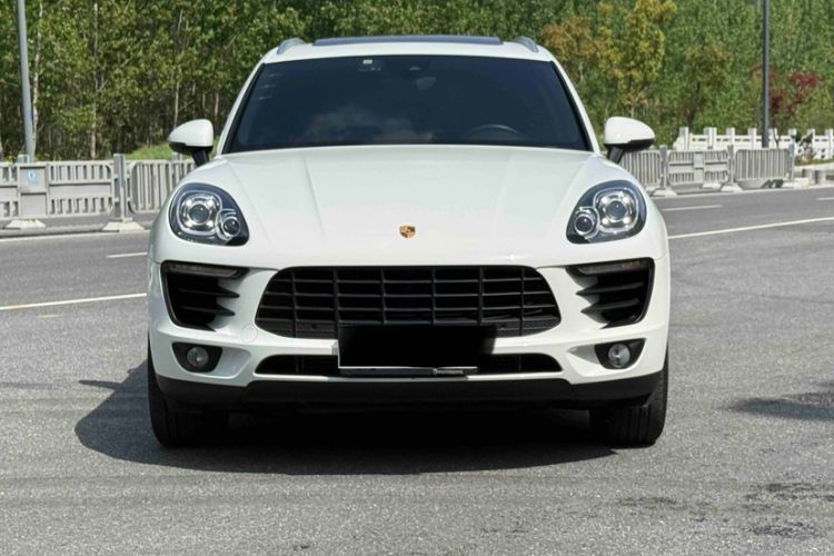 Used Porsche Macan 2017 Macan 2.0T Exterior 3