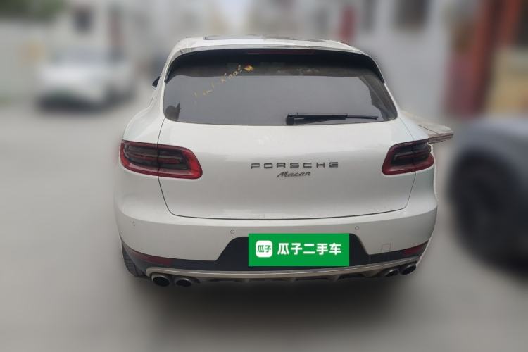 Used Porsche Macan 2017 Macan 2.0T Exterior 4