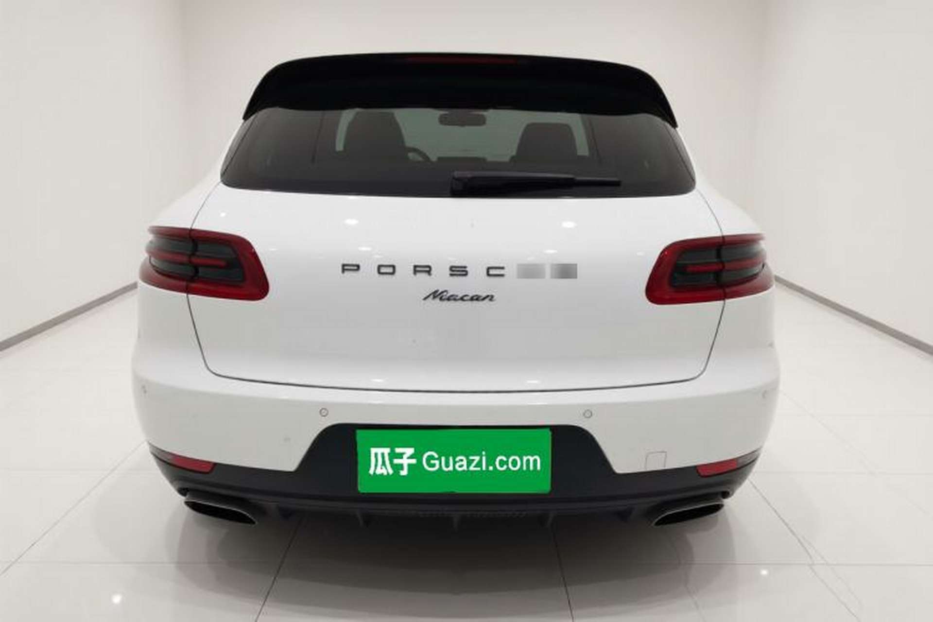 Used Porsche Macan 2017 Macan 2.0T Exterior 4