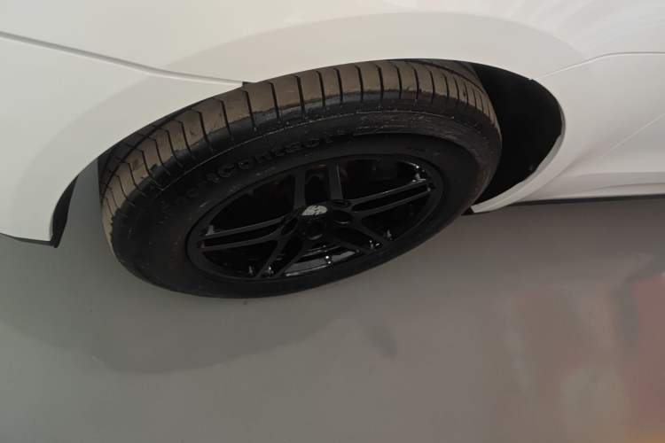 Used Porsche Macan 2017 Macan 2.0T Exterior 4