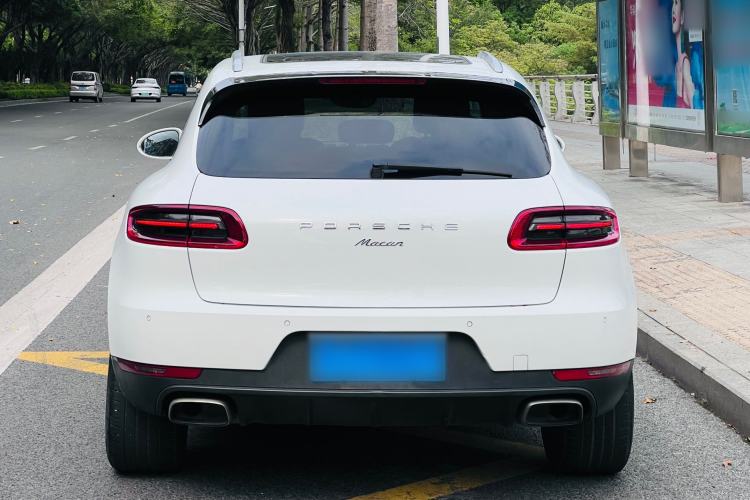 Used Porsche Macan 2017 Macan 2.0T Exterior 5