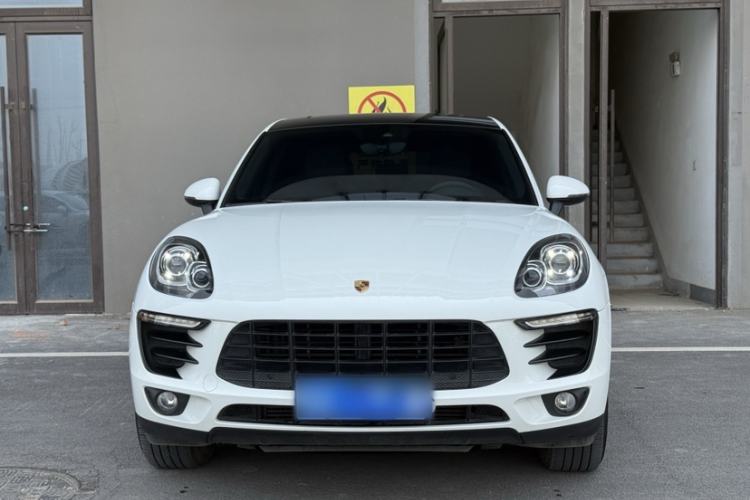 Used Porsche Macan 2017 Macan 2.0T Exterior 5