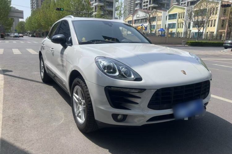 Used Porsche Macan 2017 Macan 2.0T Exterior 6