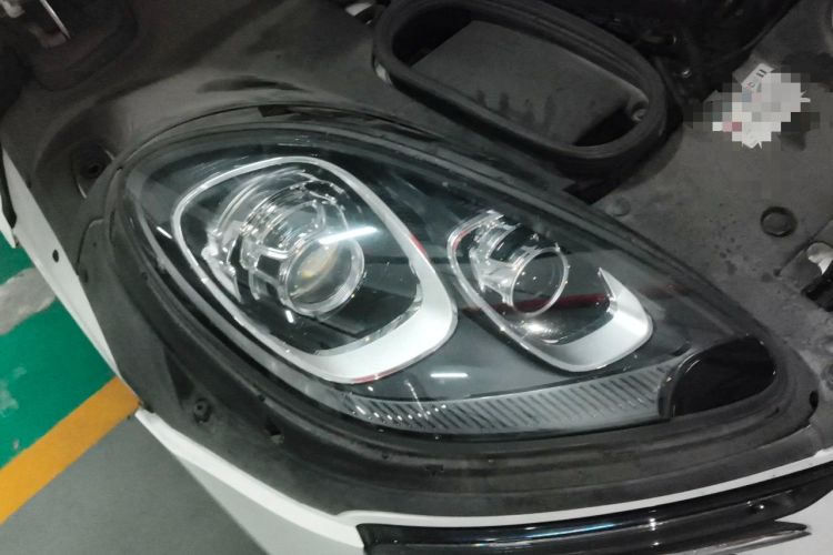 Used Porsche Macan 2017 Macan 2.0T Exterior 6