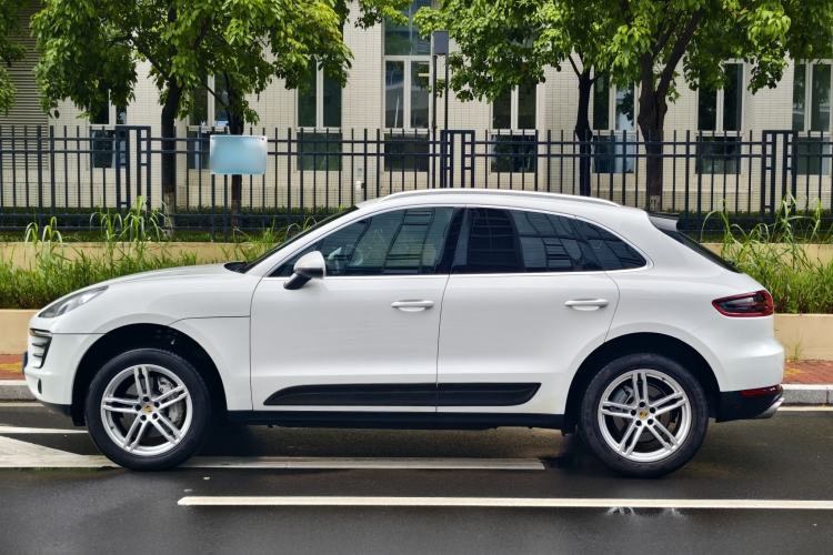 Used Porsche Macan 2017 Macan S 3.0T Exterior 6