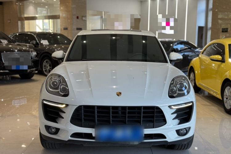 Used Porsche Macan 2017 Macan 2.0T Exterior 7