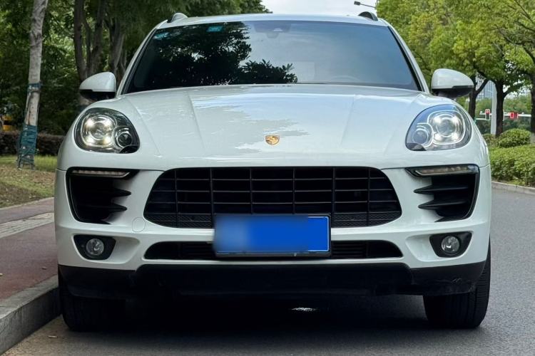 Used Porsche Macan 2017 Macan 2.0T Exterior 9