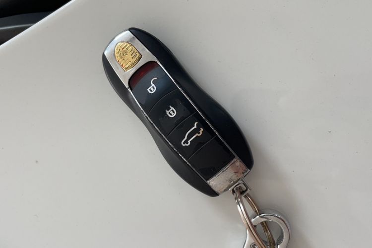 Used Porsche Macan 2017 Macan 2.0T Exterior 9