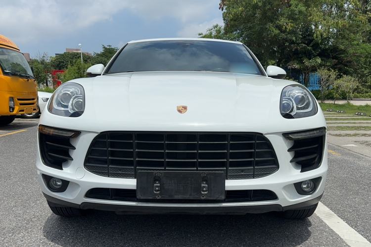 Used Porsche Macan 2017 Macan 2.0T Front