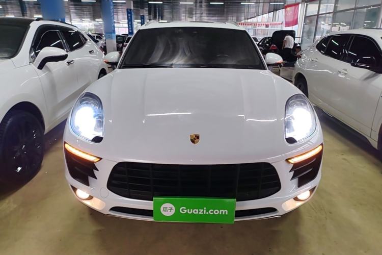 Used Porsche Macan 2017 Macan 2.0T Front