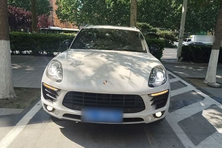Used Porsche Macan 2017 Macan 2.0T Front