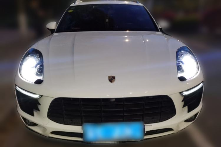 Used Porsche Macan 2017 Macan 2.0T Front