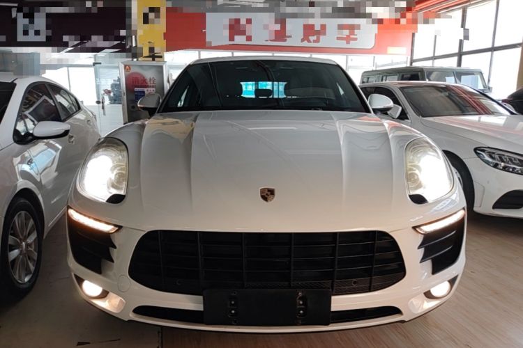 Used Porsche Macan 2017 Macan 2.0T Front