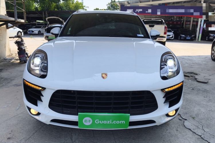 Used Porsche Macan 2017 Macan 2.0T Front