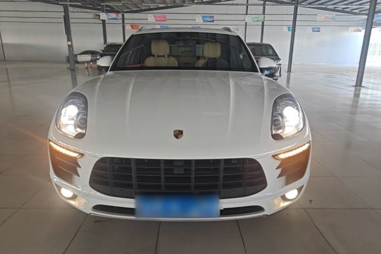 Used Porsche Macan 2017 Macan 2.0T Front