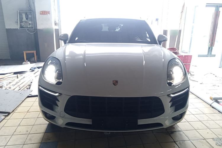 Used Porsche Macan 2017 Macan S 3.0T Front