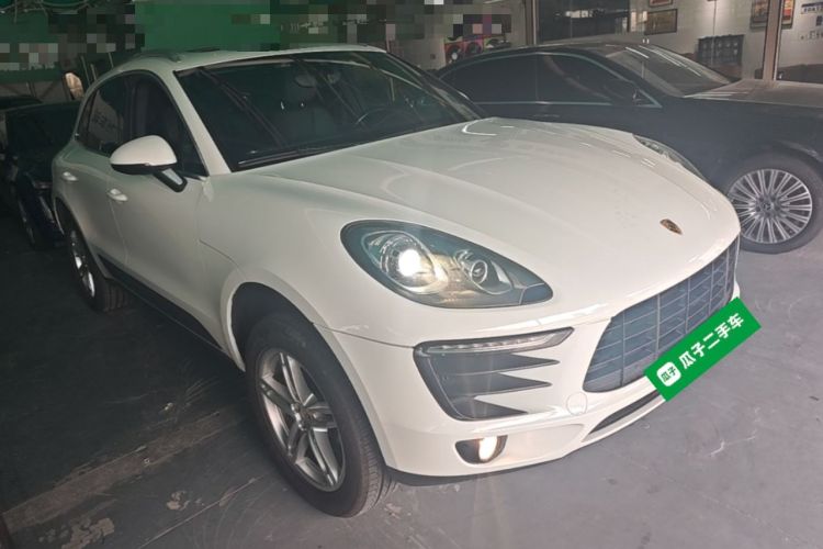 Used Porsche Macan 2017 Macan S 3.0T Front Right 45 Deg