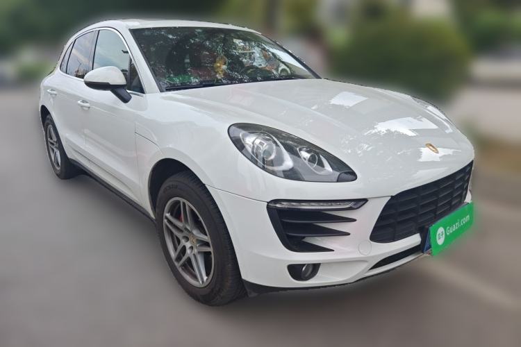 Used Porsche Macan 2017 Macan S 3.0T Front Right 45 Deg