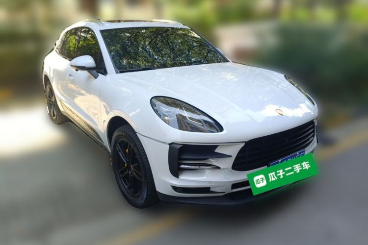 Used Porsche Macan 2017 Macan S 3.0T Front Right 45 Deg