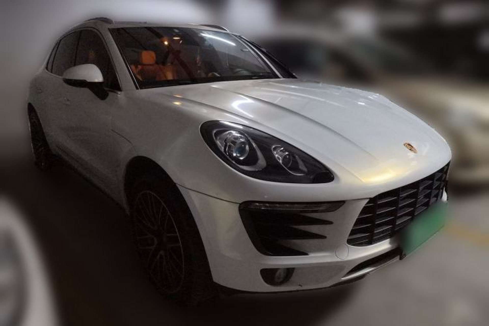 Used Porsche Macan 2017 Macan 2.0T Front Right 45 Deg