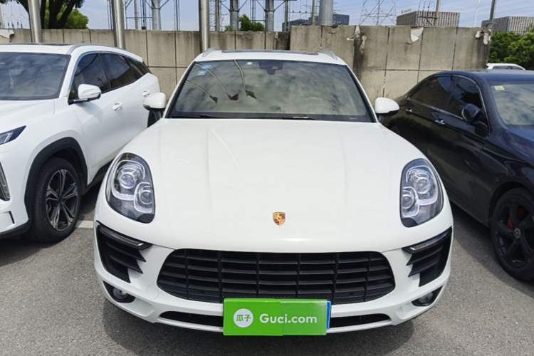 Used Porsche Macan 2017 Macan 2.0T Front