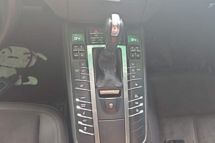 Used Porsche Macan 2017 Macan S 3.0T Gear Lever