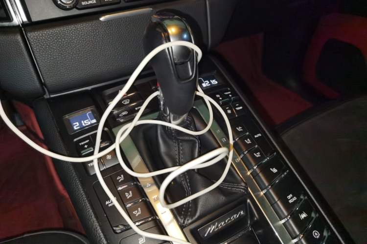 Used Porsche Macan 2017 Macan 2.0T Gear Lever