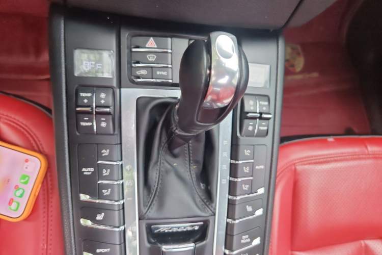 Used Porsche Macan 2017 Macan S 3.0T Gear Lever