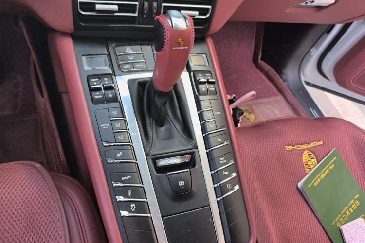 Used Porsche Macan 2017 Macan 2.0T Gear Lever