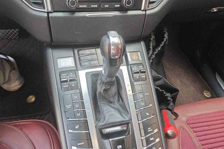 Used Porsche Macan 2017 Macan 2.0T Gear Lever