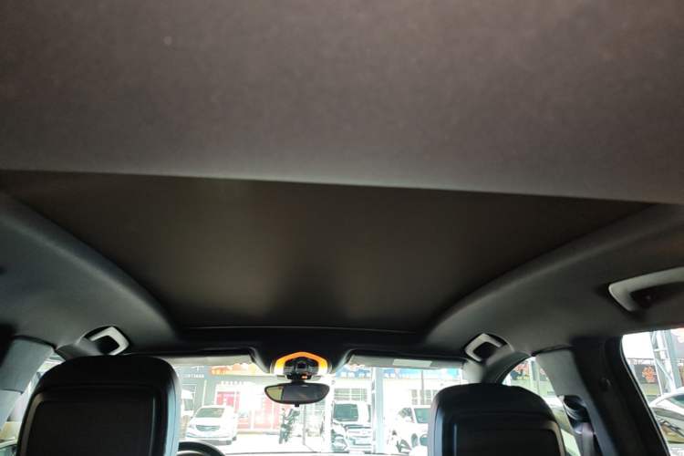 Used Porsche Macan 2017 Macan 2.0T Headliner