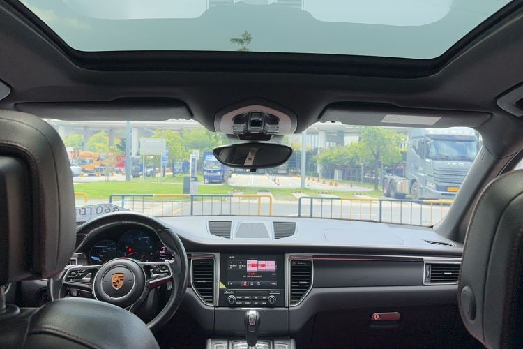 Used Porsche Macan 2017 Macan 2.0T Headliner