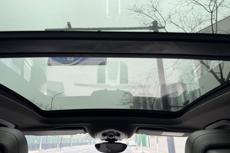 Used Porsche Macan 2017 Macan 2.0T Headliner
