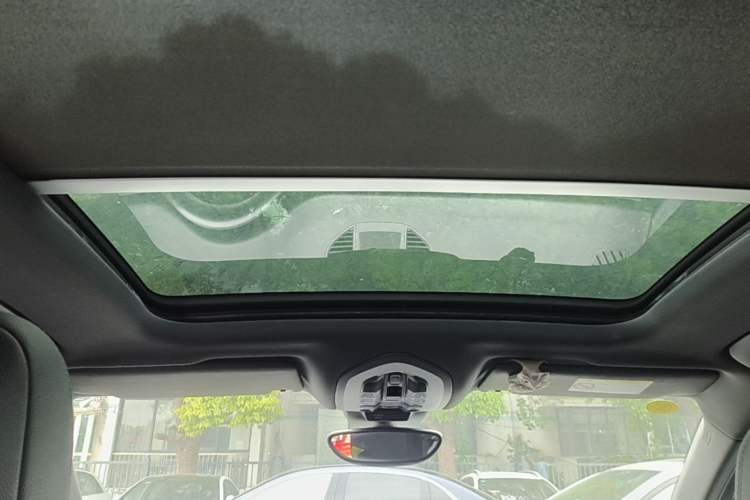 Used Porsche Macan 2017 Macan 2.0T Headliner