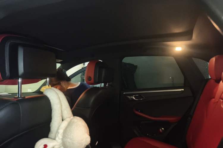 Used Porsche Macan 2017 Macan 2.0T Headliner