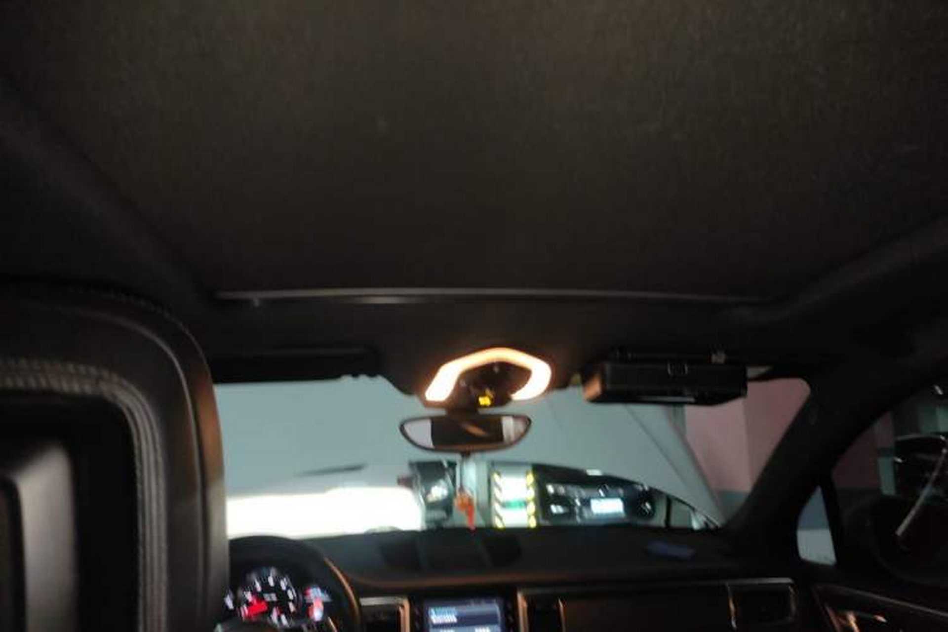 Used Porsche Macan 2017 Macan 2.0T Headliner