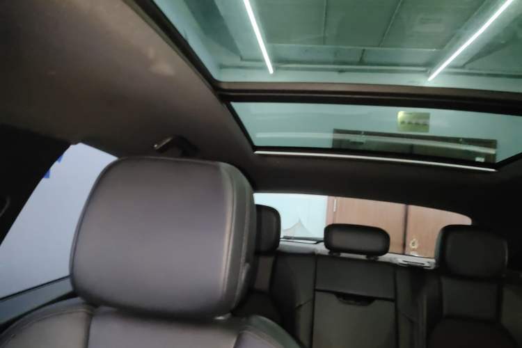 Used Porsche Macan 2017 Macan 2.0T Headliner