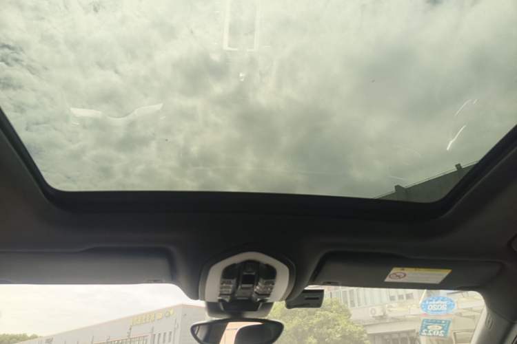 Used Porsche Macan 2017 Macan 2.0T Headliner