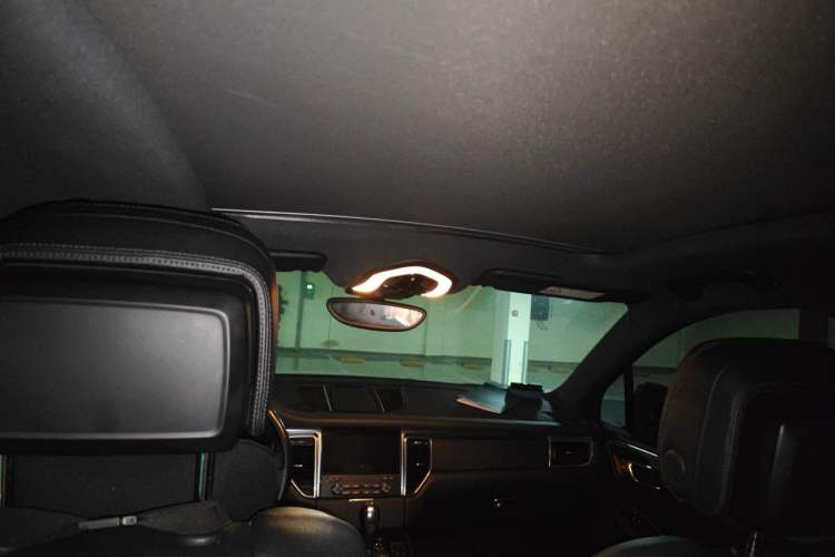 Used Porsche Macan 2017 Macan 2.0T Headliner