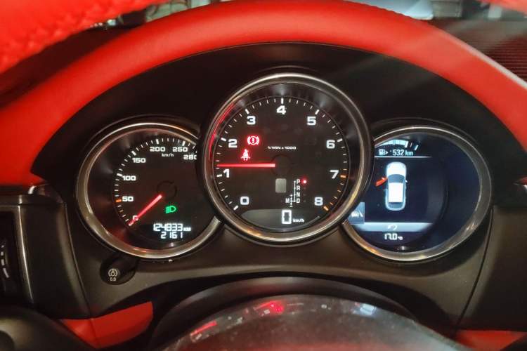 Used Porsche Macan 2017 Macan 2.0T Instrument Cluster