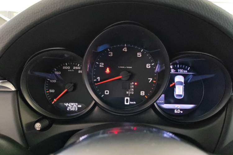 Used Porsche Macan 2017 Macan 2.0T Instrument Cluster