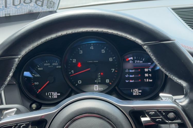 Used Porsche Macan 2017 Macan 2.0T Instrument Cluster