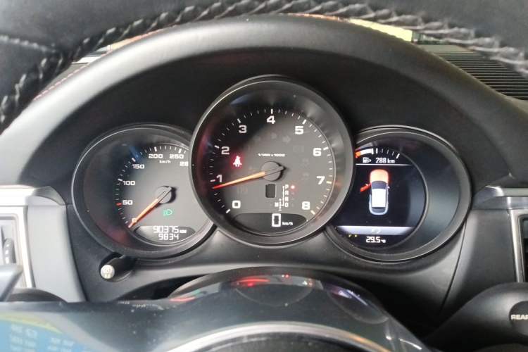 Used Porsche Macan 2017 Macan 2.0T Instrument Cluster