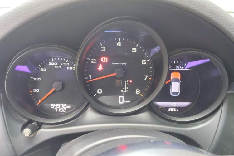 Used Porsche Macan 2017 Macan 2.0T Instrument Cluster