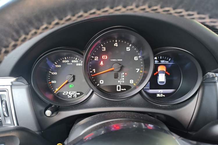 Used Porsche Macan 2017 Macan 2.0T Instrument Cluster