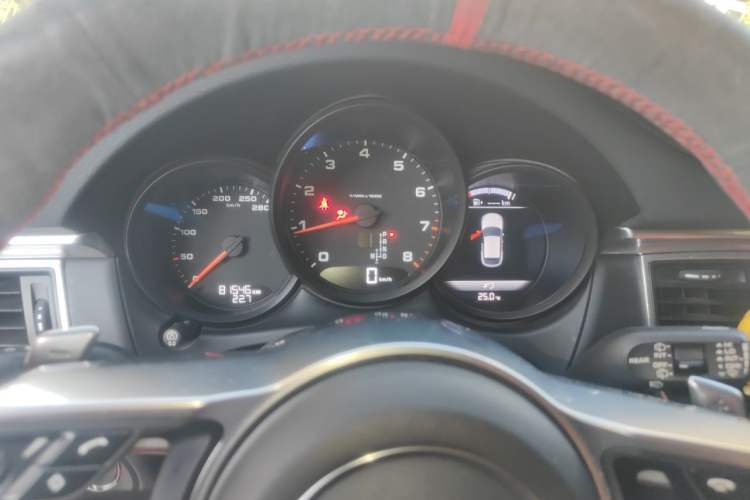 Used Porsche Macan 2017 Macan 2.0T Instrument Cluster
