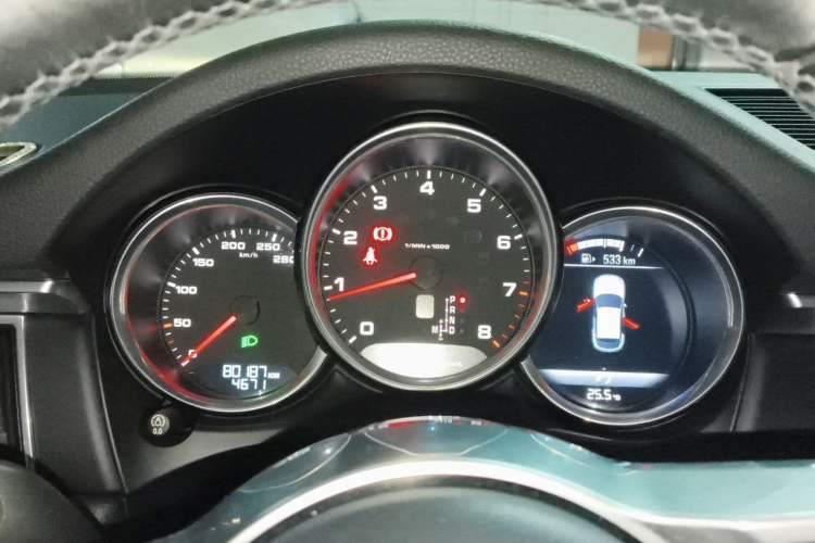 Used Porsche Macan 2017 Macan 2.0T Instrument Cluster